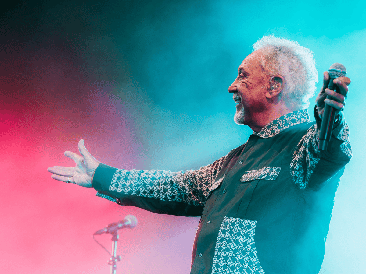 Sir Tom Jones is still belting out the tunes at 84