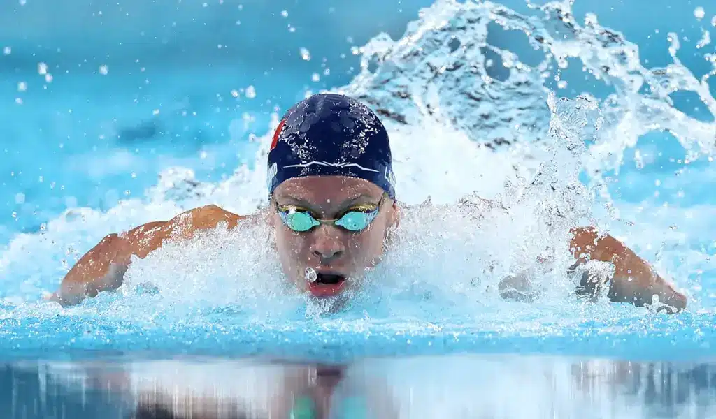 France's Léon Marchand Breaks Olympic Record to Win Gold in Men's 400m at Paris 2024