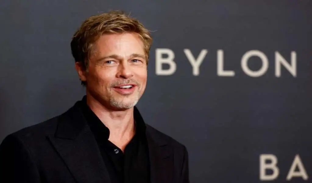 Brad Pitt & George Clooney Reportedly Paid $35 Million Each for Apple's 'Wolfs'