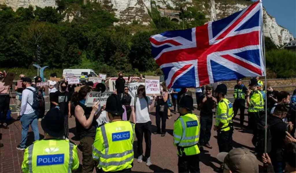 UK Activates Emergency Measures to Tackle Prison Overcrowding Amid Riot Convictions