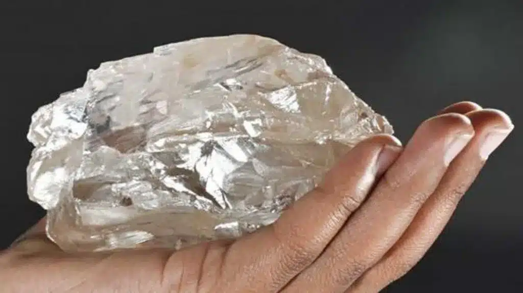 World’s Second-Largest 2,492-Carat Diamond Discovered in Botswana