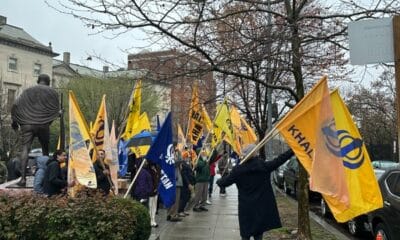 Pro-Khalistanis Sikhs, Hindu Temple, Brampton, Ontario