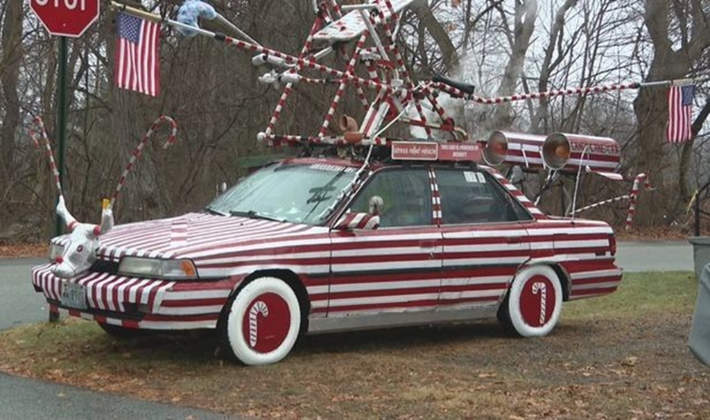 Man Creates Candy Cane Car Spread Christmas Cheer