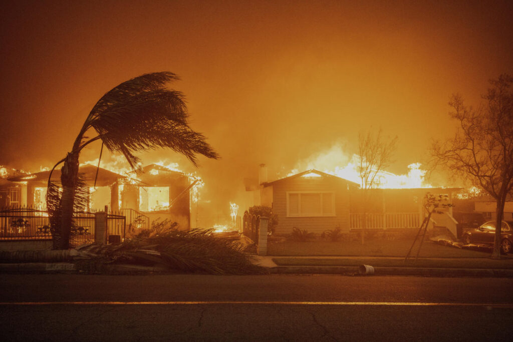 Hollywood Hills Fire Sees 360,000 People Evacuated